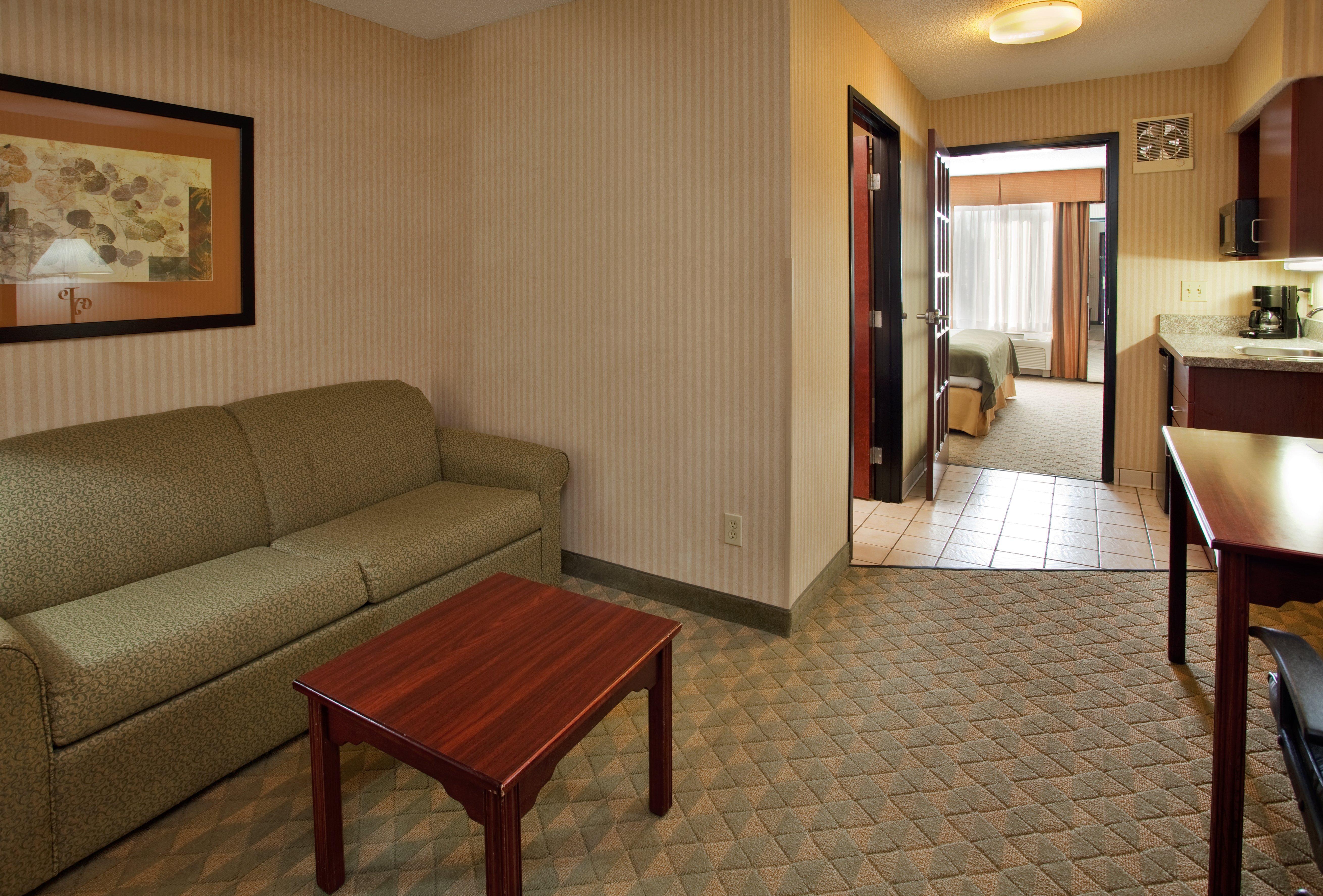 Spark By Hilton Lansing Εξωτερικό φωτογραφία