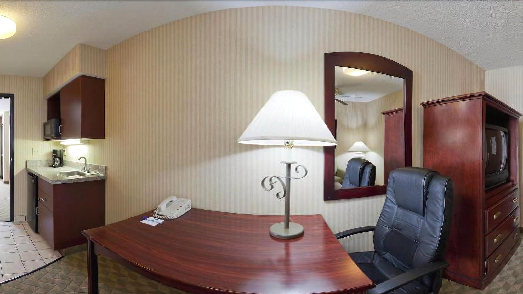 Spark By Hilton Lansing Εξωτερικό φωτογραφία
